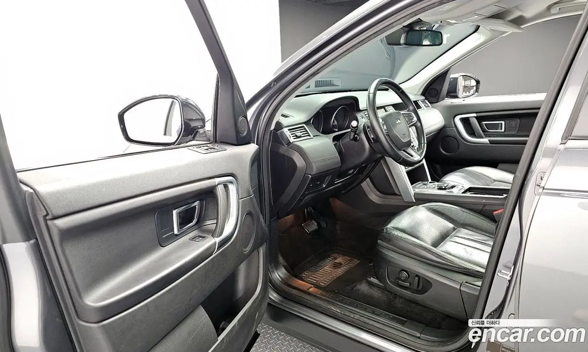 Land Rover Discovery Sport 2015 2.0 автомат (гидро), фото 11