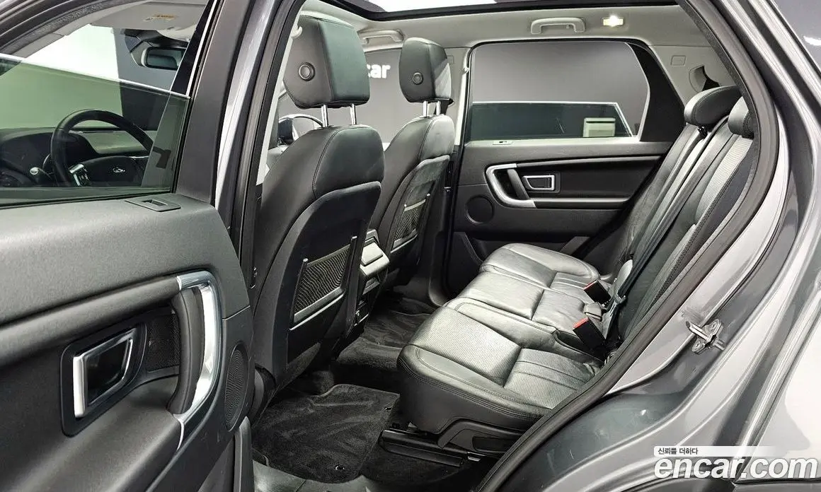 Land Rover Discovery Sport 2015 2.0 автомат (гидро), фото 12