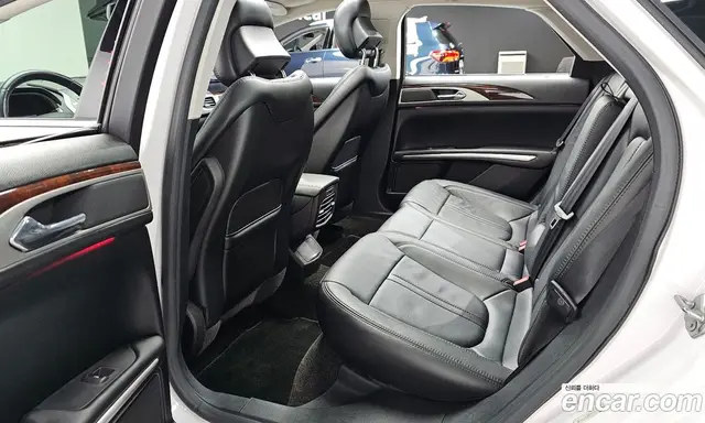 Lincoln MKZ 2016 2.0 автомат (гидро), миниатюра 11