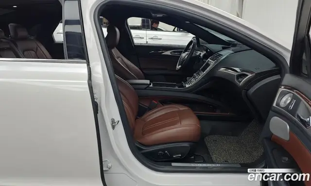 Lincoln MKZ 2019 2.0 автомат (гидро), миниатюра 11 Lincoln MKZ 2019 2.0 автомат (гидро), миниатюра 11