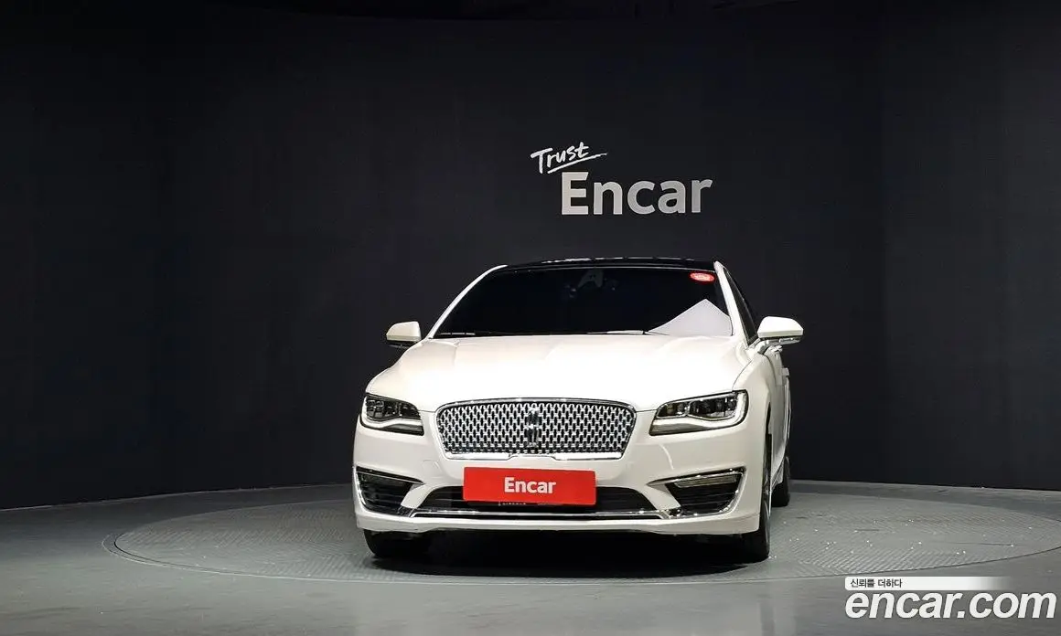 Lincoln MKZ 2019 2.0 автомат (гидро), фото 3 Lincoln MKZ 2019 2.0 автомат (гидро), фото 3