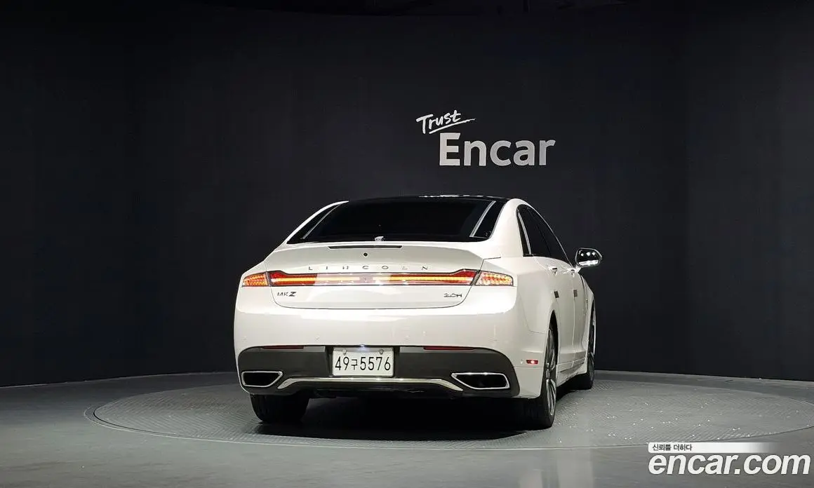 Lincoln MKZ 2019 2.0 автомат (гидро), фото 4 Lincoln MKZ 2019 2.0 автомат (гидро), фото 4