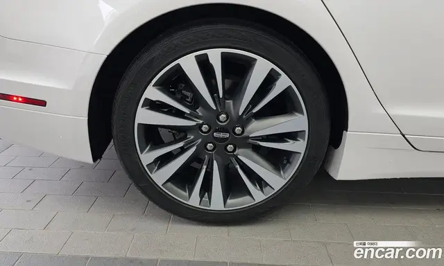 Lincoln MKZ 2019 2.0 автомат (гидро), миниатюра 5 Lincoln MKZ 2019 2.0 автомат (гидро), миниатюра 5