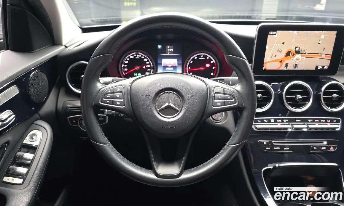 Mercedes-Benz C-Class 2016 2.0 автомат (гидро), фото 13