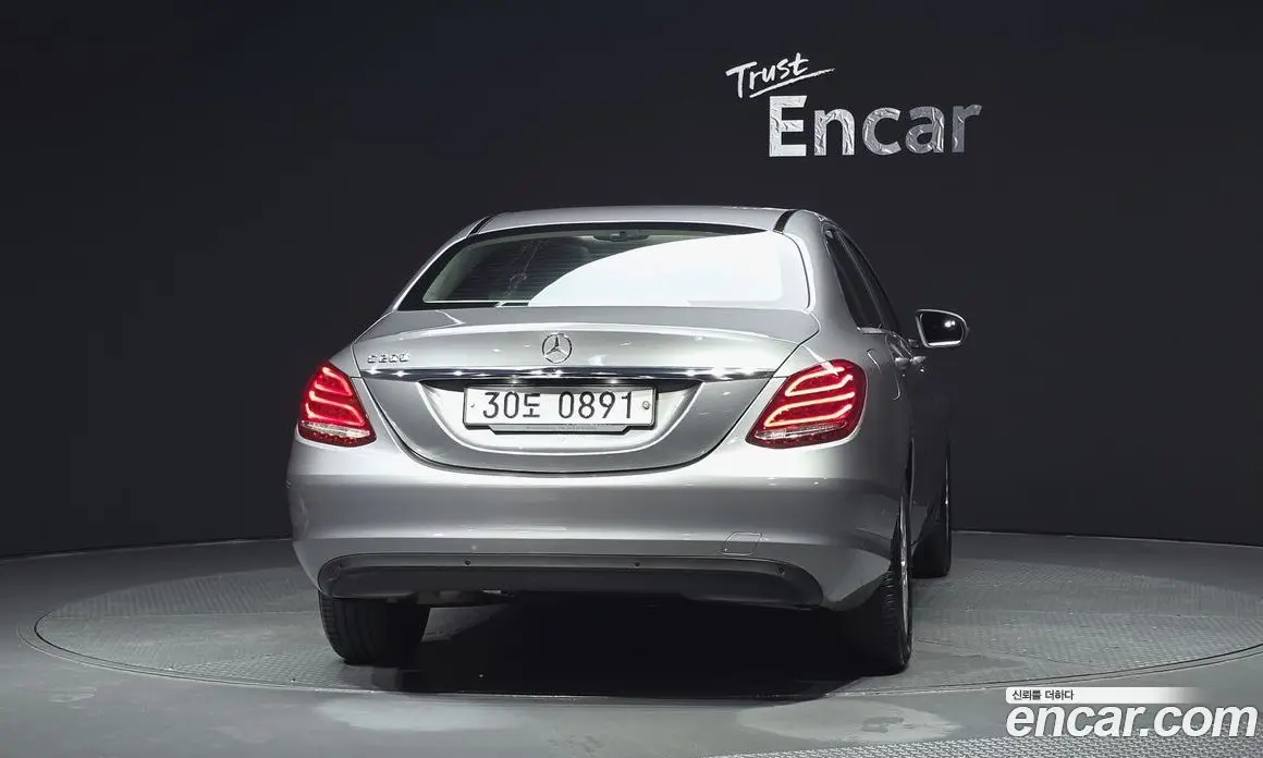 Mercedes-Benz C-Class 2016 2.0 автомат (гидро), фото 4