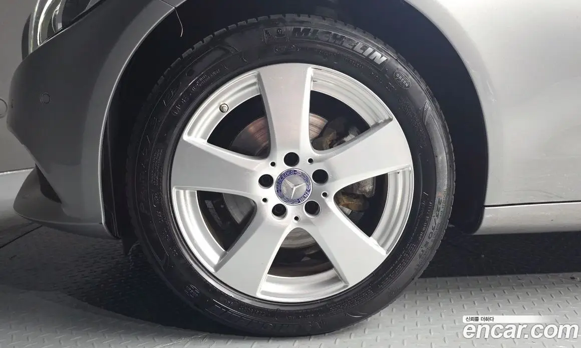 Mercedes-Benz C-Class 2016 2.0 автомат (гидро), фото 5