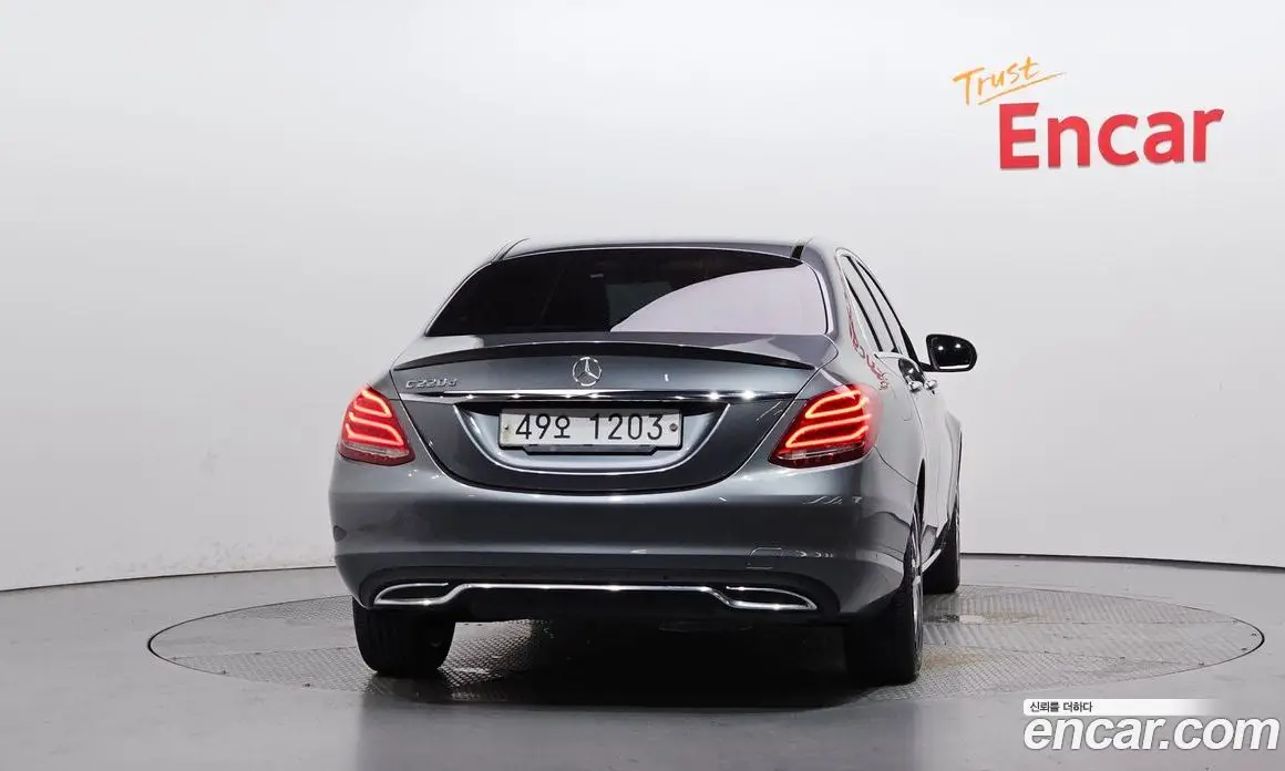 Mercedes-Benz C-Class 2017 2.1 автомат (гидро), фото 4
