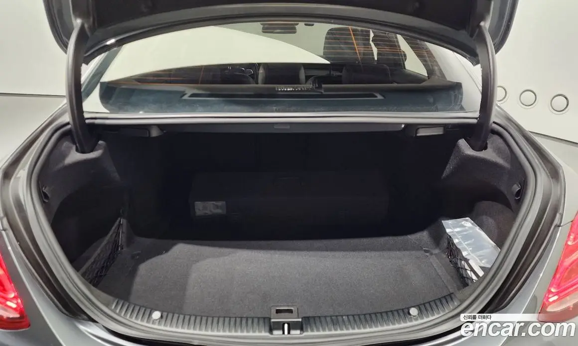 Mercedes-Benz C-Class 2018 2.1 автомат (гидро), фото 20