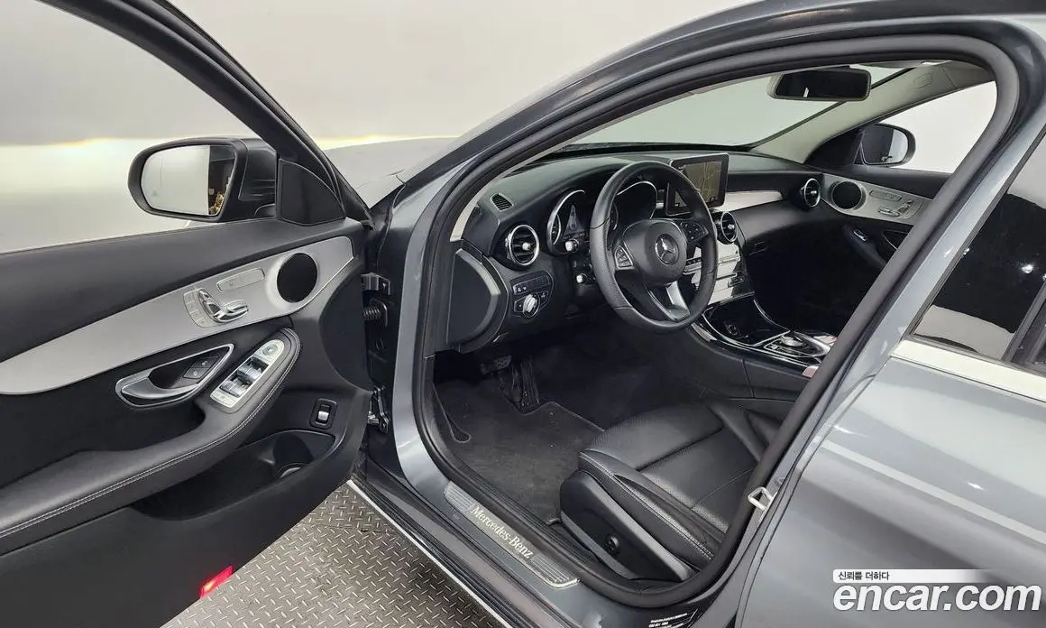 Mercedes-Benz C-Class 2018 2.1 автомат (гидро), фото 10