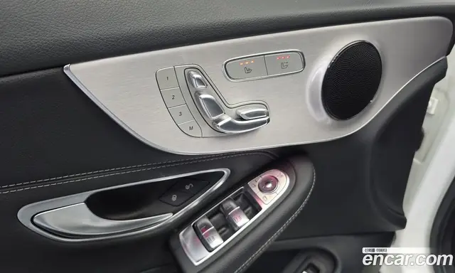 Mercedes-Benz C-Class 2020 2.0 автомат (гидро), миниатюра 12