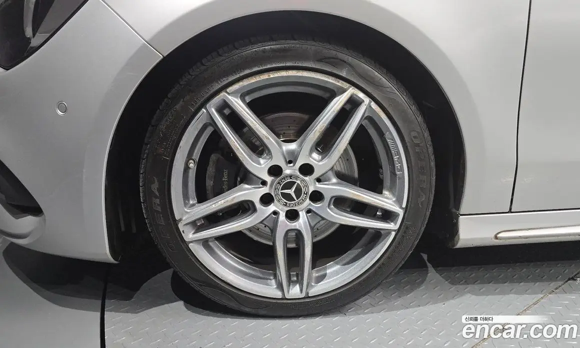 Mercedes-Benz CLA-Class 2018 2.0 автомат (гидро), фото 5