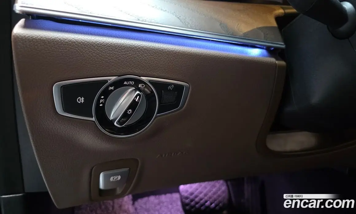 Mercedes-Benz E-Class 2021 2.0 автомат (гидро), фото 20