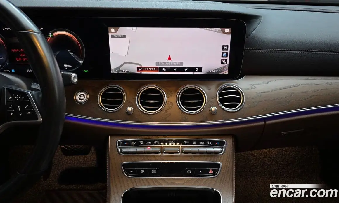 Mercedes-Benz E-Class 2021 2.0 автомат (гидро), фото 28