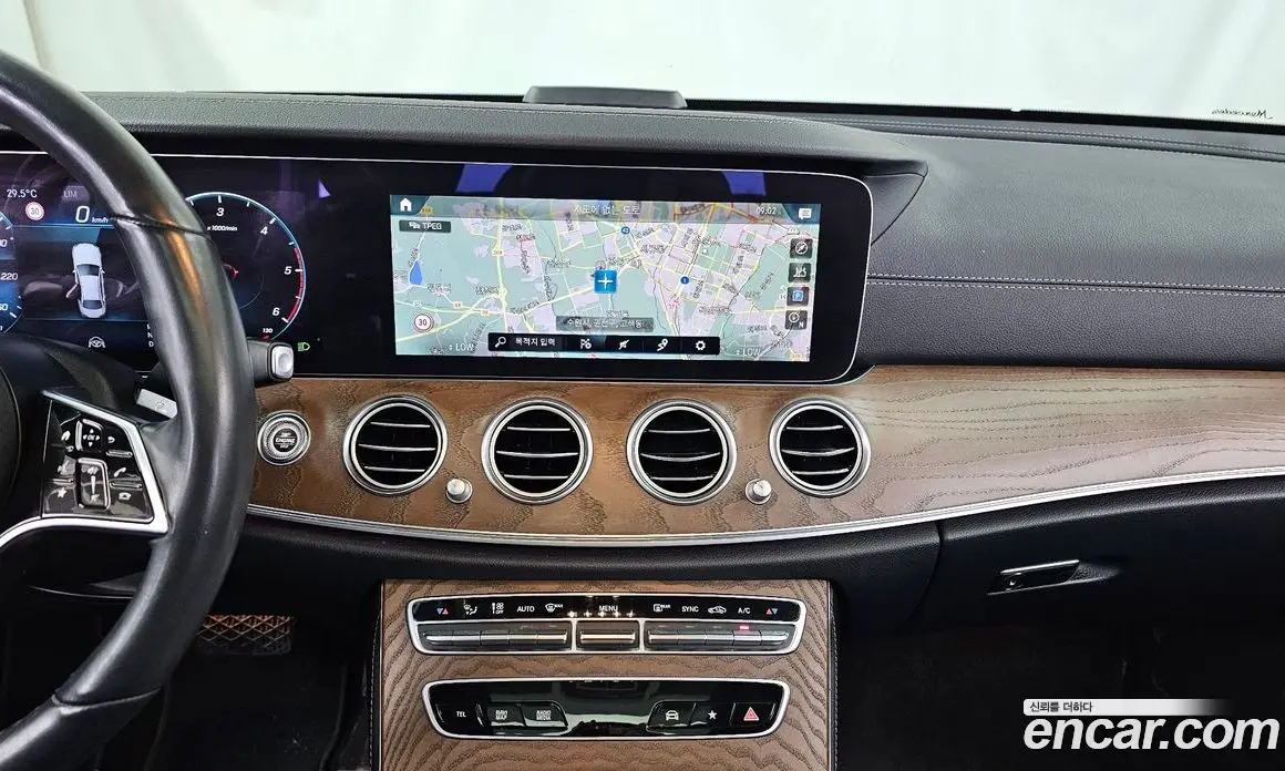 Mercedes-Benz E-Class 2022 1.9 автомат (гидро), фото 20