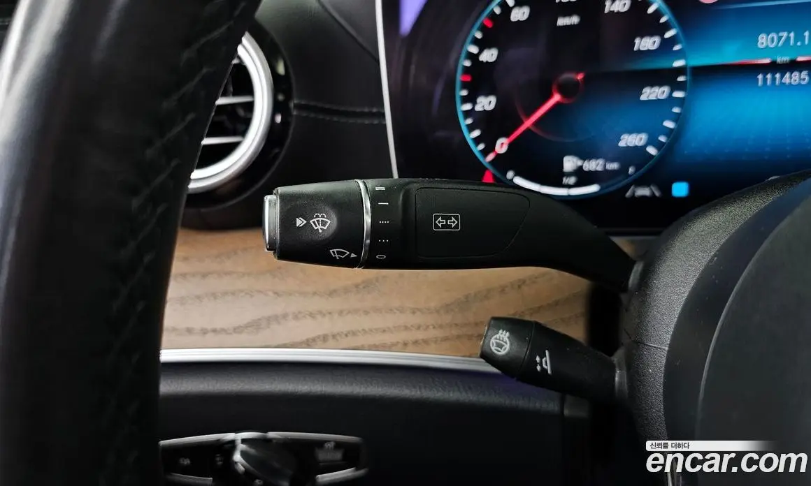 Mercedes-Benz E-Class 2022 1.9 автомат (гидро), фото 28