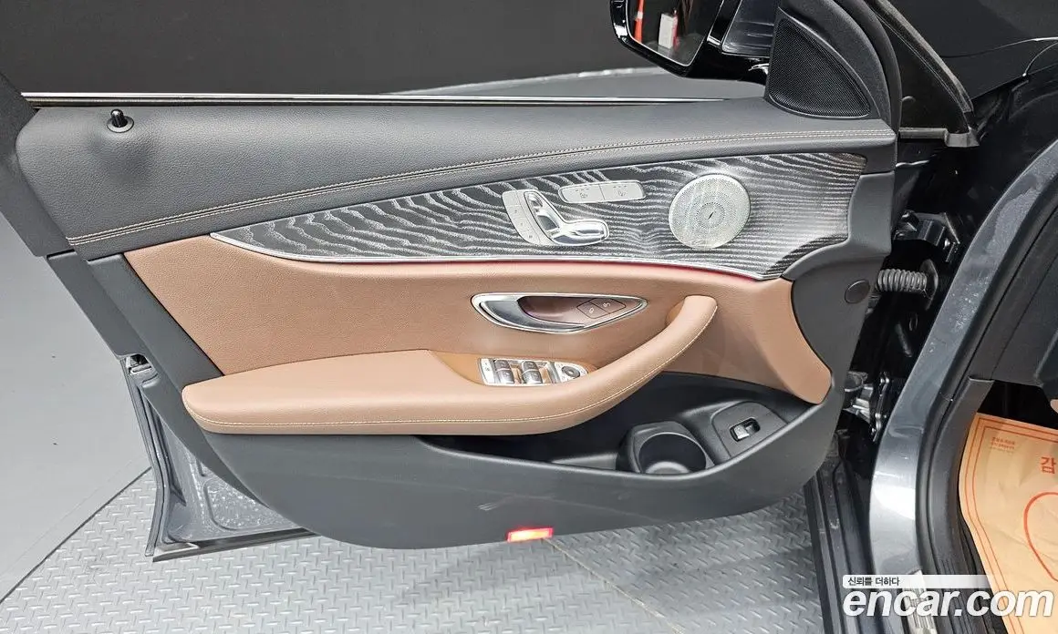 Mercedes-Benz E-Class 2022 2.0 автомат (гидро), фото 14
