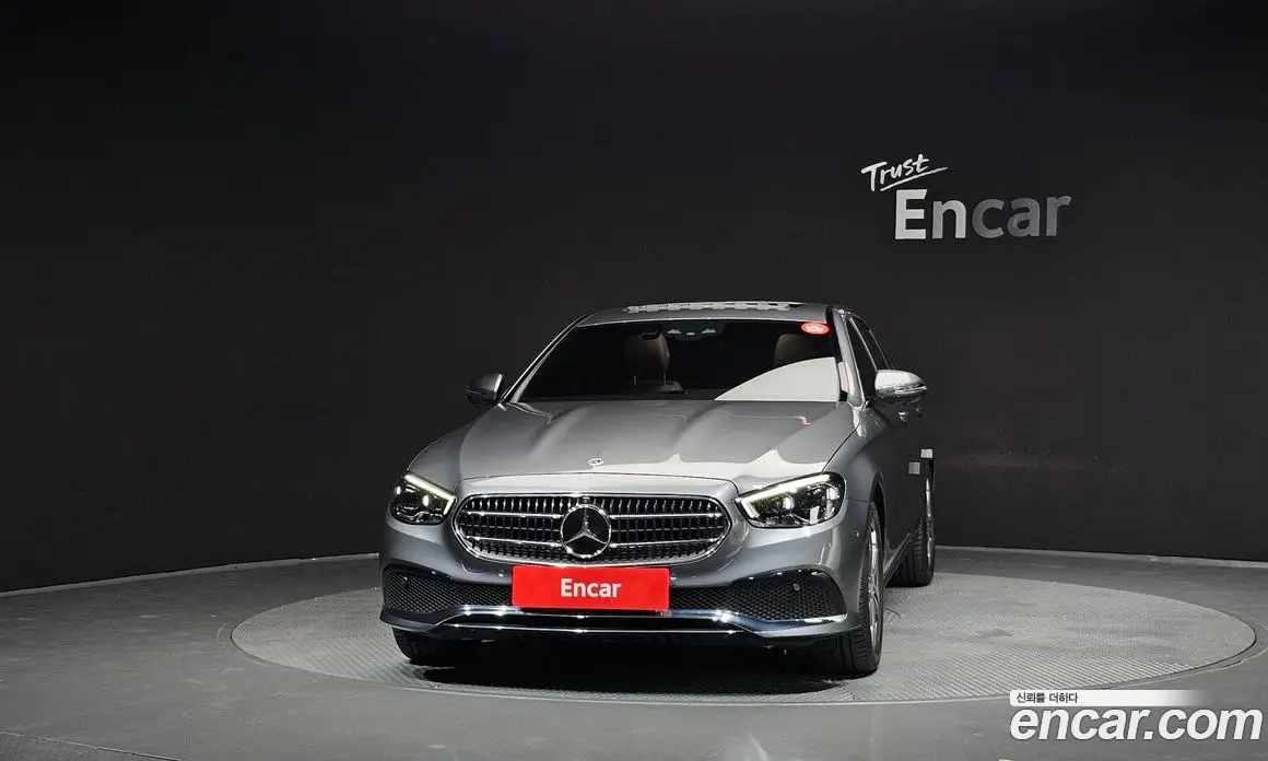 Mercedes-Benz E-Class 2022 2.0 автомат (гидро), фото 3