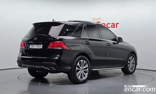 Mercedes-Benz GLE-Class 2017 3.0 автомат (гидро), миниатюра 2
