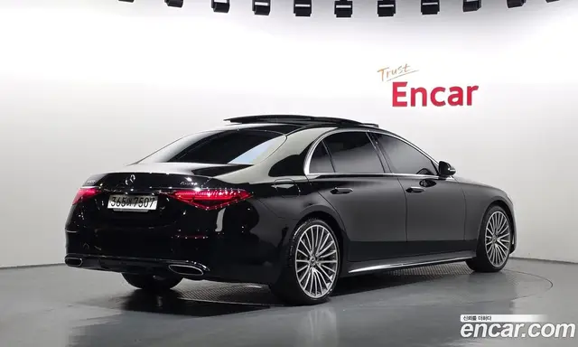 Mercedes-Benz S-Class 2023 3.0 автомат (гидро), миниатюра 2