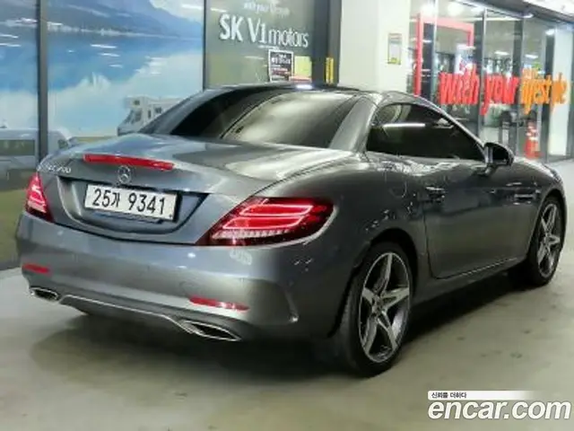 Mercedes-Benz SLC-Class 2017 2.0 автомат (гидро), миниатюра 4