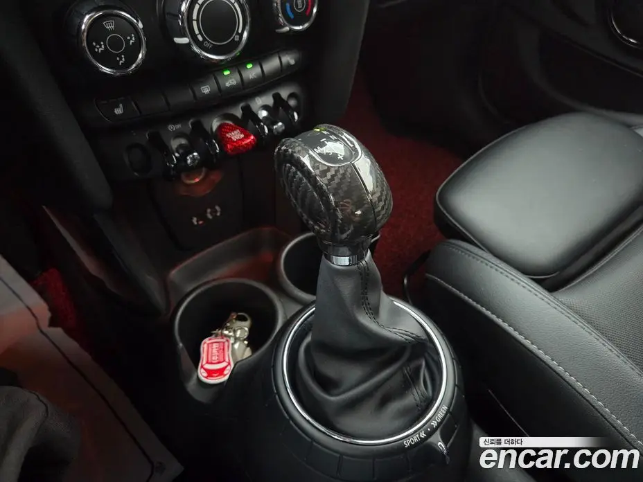 Mini Cooper 2015 1.5 автомат (гидро), фото 13