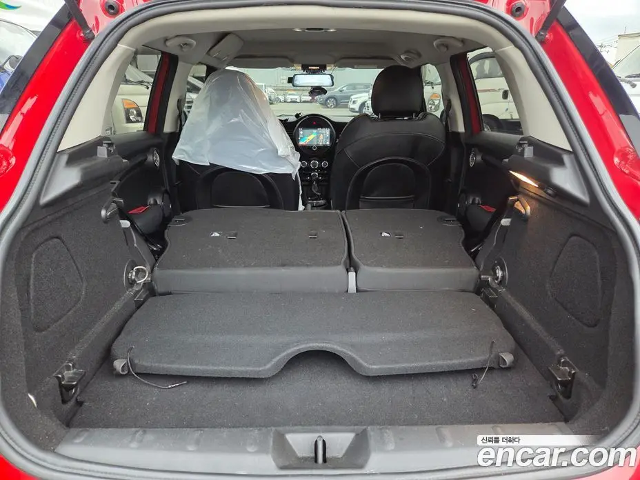 Mini Cooper 2015 1.5 автомат (гидро), фото 17