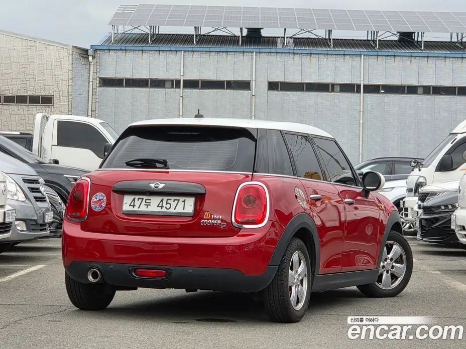 Mini Cooper 2015 1.5 автомат (гидро), фото 5
