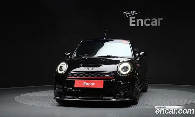 Mini Cooper Convertible 2019 2.0 автомат (гидро), миниатюра 3 Mini Cooper Convertible 2019 2.0 автомат (гидро), миниатюра 3