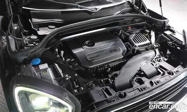 Mini Countryman 2023 1.5 автомат (гидро), миниатюра 6