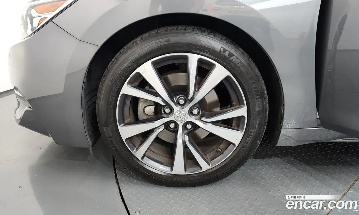 Nissan Maxima 2017 3.5 автомат (гидро), фото 5 Nissan Maxima 2017 3.5 автомат (гидро), фото 5