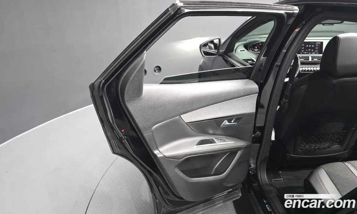 Peugeot 3008 2020 1.5 автомат (гидро), фото 15 Peugeot 3008 2020 1.5 автомат (гидро), фото 15