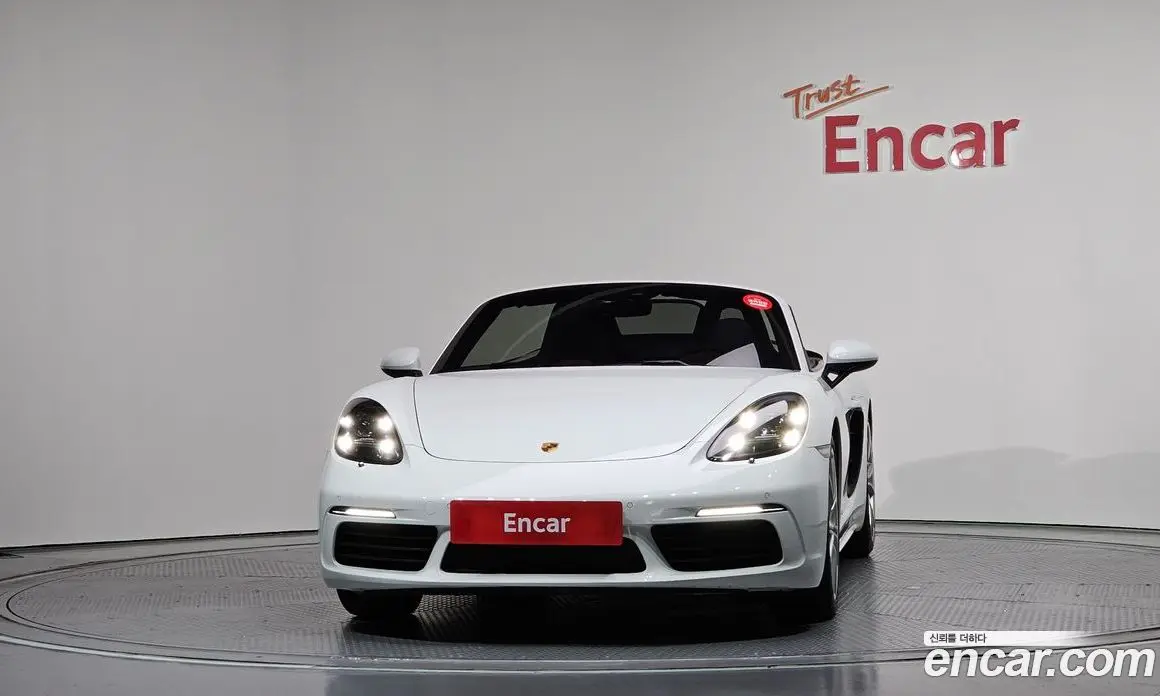 Porsche 718 2019 2.0 автомат (гидро), фото 3 Porsche 718 2019 2.0 автомат (гидро), фото 3