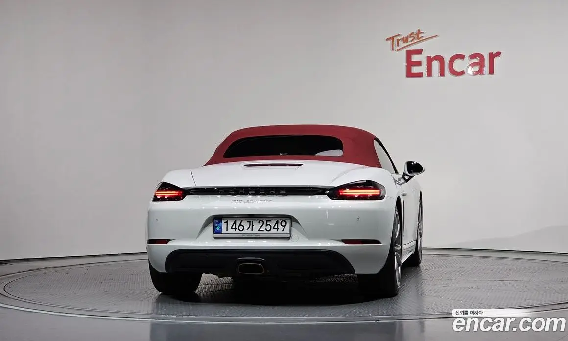 Porsche 718 2019 2.0 автомат (гидро), фото 4 Porsche 718 2019 2.0 автомат (гидро), фото 4