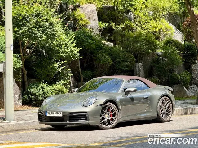 Porsche 911, 2021, 19 400 км
