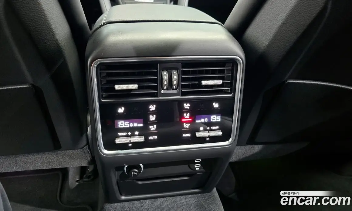 Porsche Cayenne 2023 3.0 автомат (гидро), фото 17