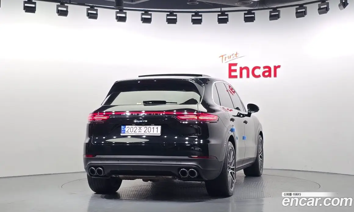 Porsche Cayenne 2023 3.0 автомат (гидро), фото 4