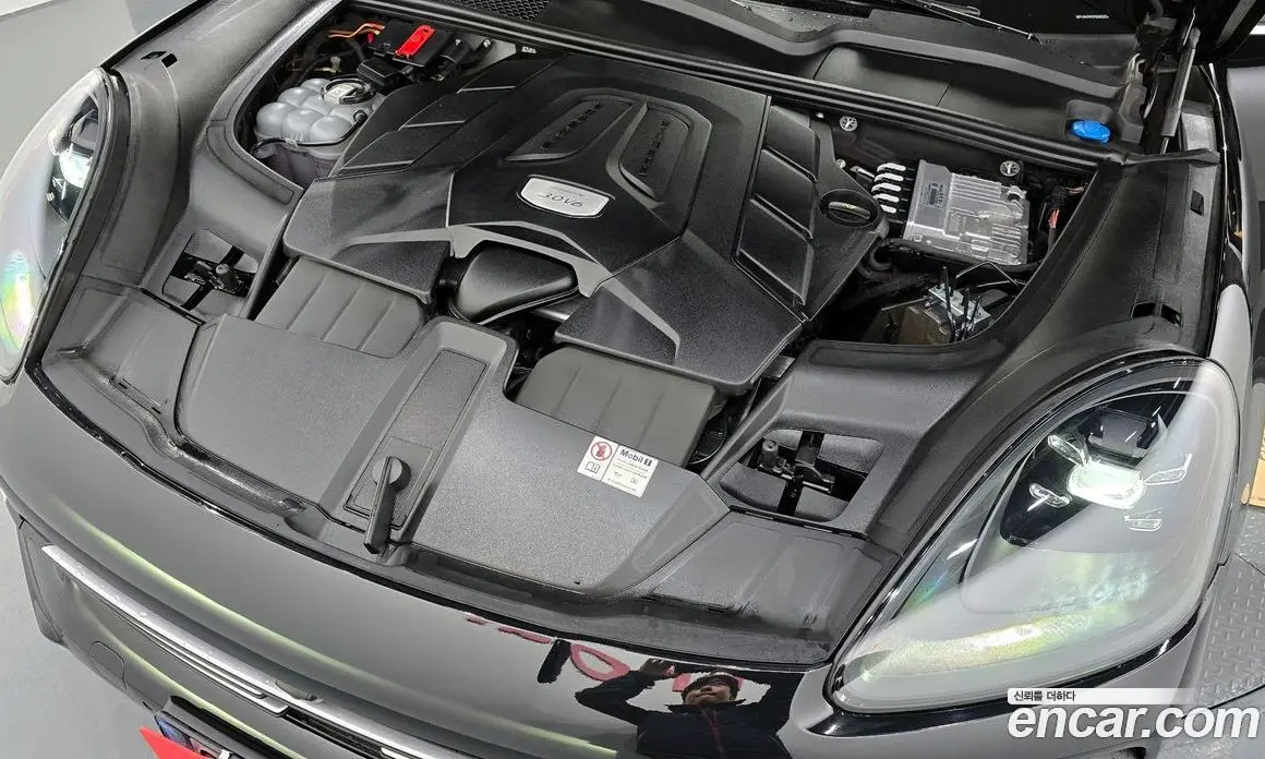 Porsche Cayenne 2023 3.0 автомат (гидро), фото 6
