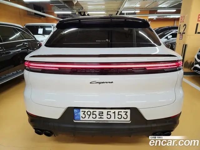 Porsche Cayenne 2023 3.0 автомат (гидро), миниатюра 5