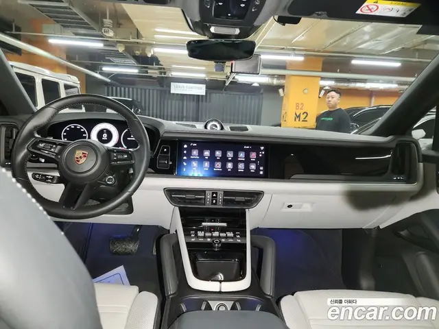 Porsche Cayenne 2023 3.0 автомат (гидро), миниатюра 8