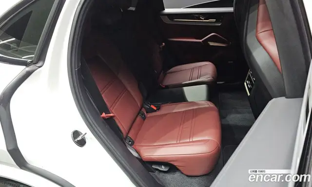 Porsche Cayenne 2024 3.0 автомат (гидро), миниатюра 11