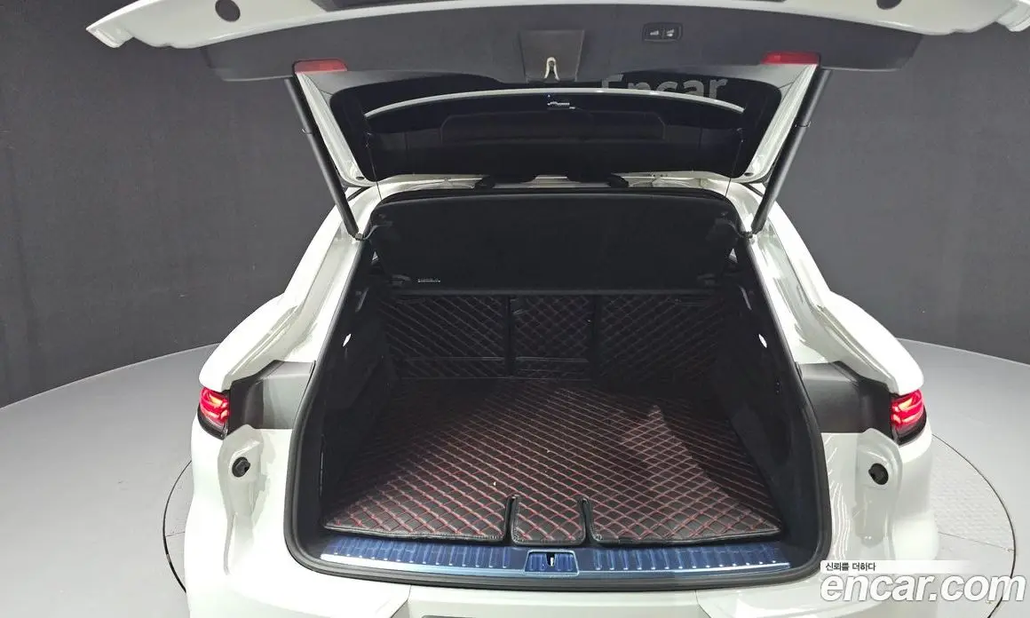 Porsche Cayenne 2024 3.0 автомат (гидро), фото 20