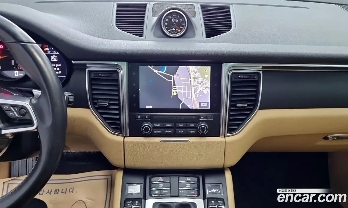 Porsche Macan 2018 2.0 автомат (гидро), фото 13 Porsche Macan 2018 2.0 автомат (гидро), фото 13