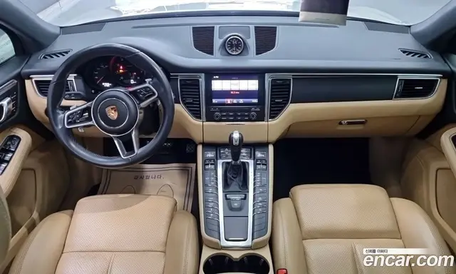 Porsche Macan 2018 2.0 автомат (гидро), миниатюра 7 Porsche Macan 2018 2.0 автомат (гидро), миниатюра 7