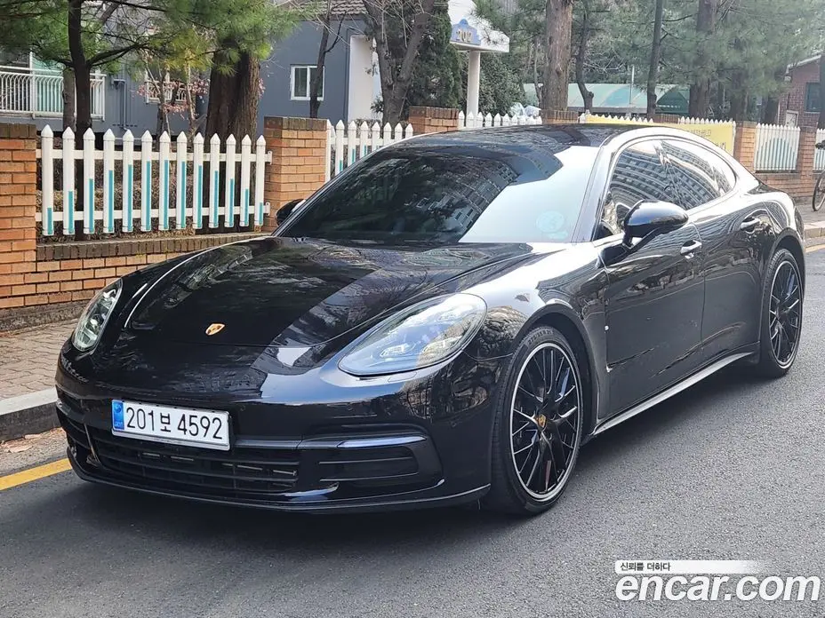 Porsche Panamera 2020 3.0 автомат (гидро), фото 1 Porsche Panamera 2020 3.0 автомат (гидро), фото 1