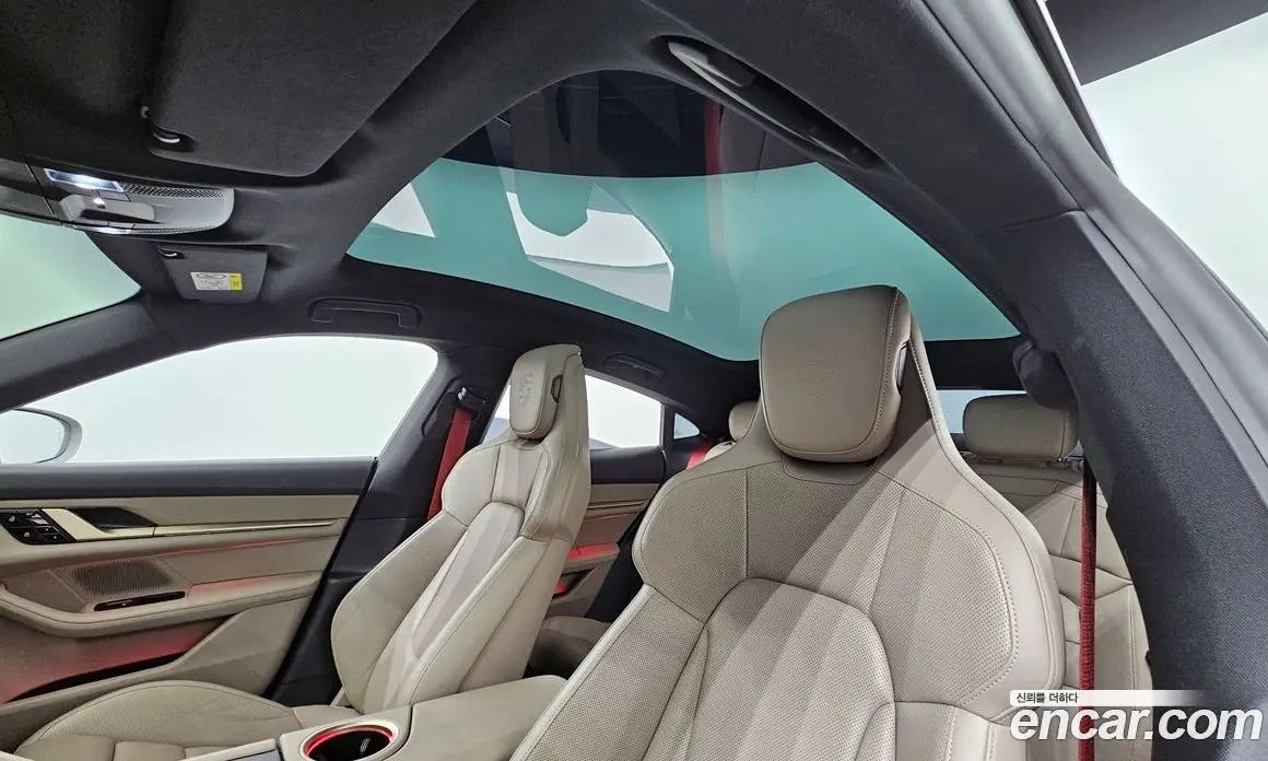 Porsche Taycan 2021 0.1 автомат (гидро), фото 24