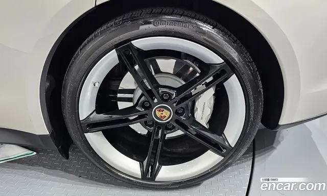 Porsche Taycan 2021 0.1 автомат (гидро), миниатюра 6