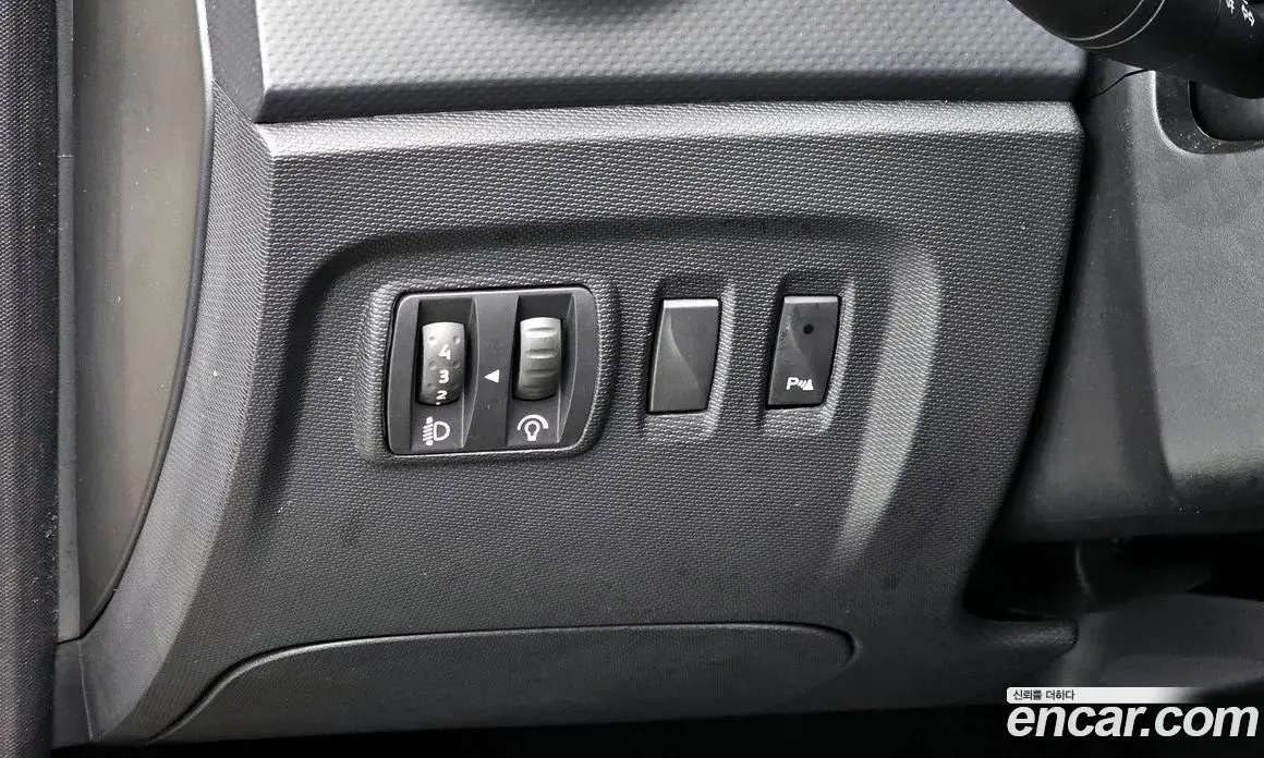 Renault (Samsung) QM3 2014 1.5 автомат (гидро), фото 16 Renault (Samsung) QM3 2014 1.5 автомат (гидро), фото 16