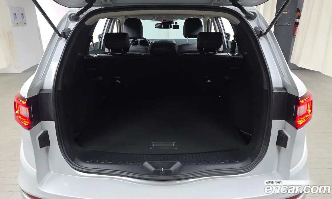 Renault (Samsung) QM6 2022 2.0 автомат (гидро), фото 26 Renault (Samsung) QM6 2022 2.0 автомат (гидро), фото 26