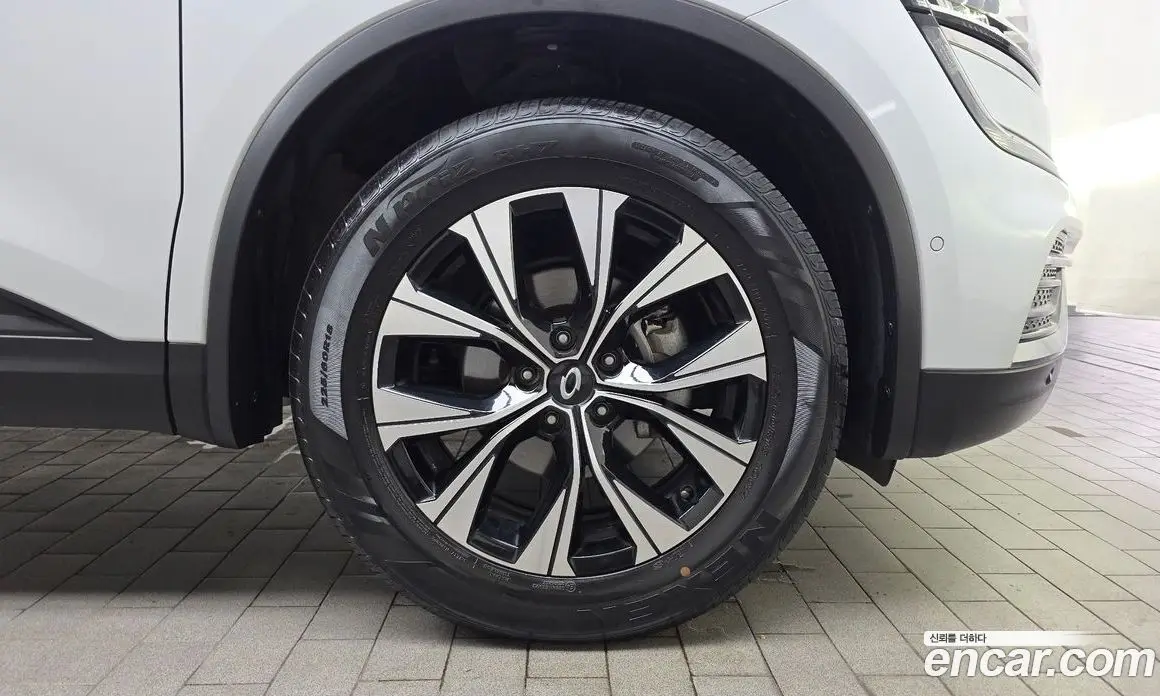 Renault (Samsung) QM6 2022 2.0 автомат (гидро), фото 7 Renault (Samsung) QM6 2022 2.0 автомат (гидро), фото 7