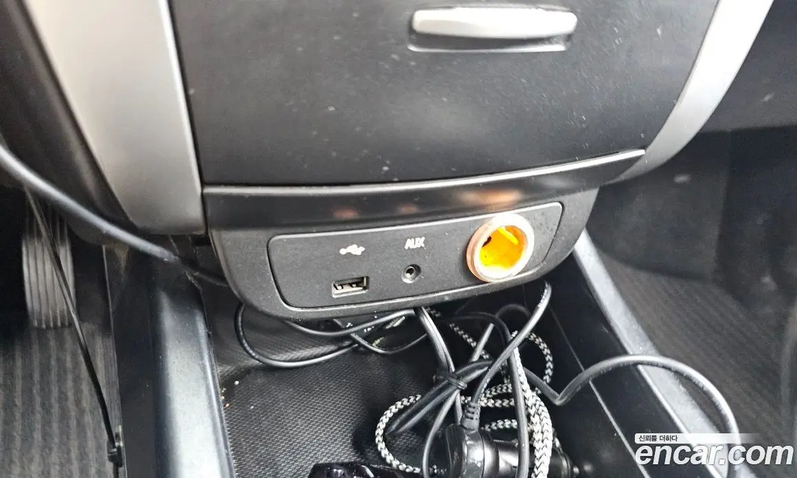 SsangYong Korando 2011 2.0 автомат (гидро), фото 15
